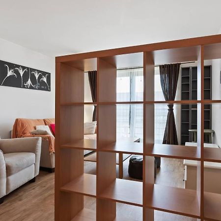 Modern 2 Bedroom Apartment In Homerton Londra Dış mekan fotoğraf