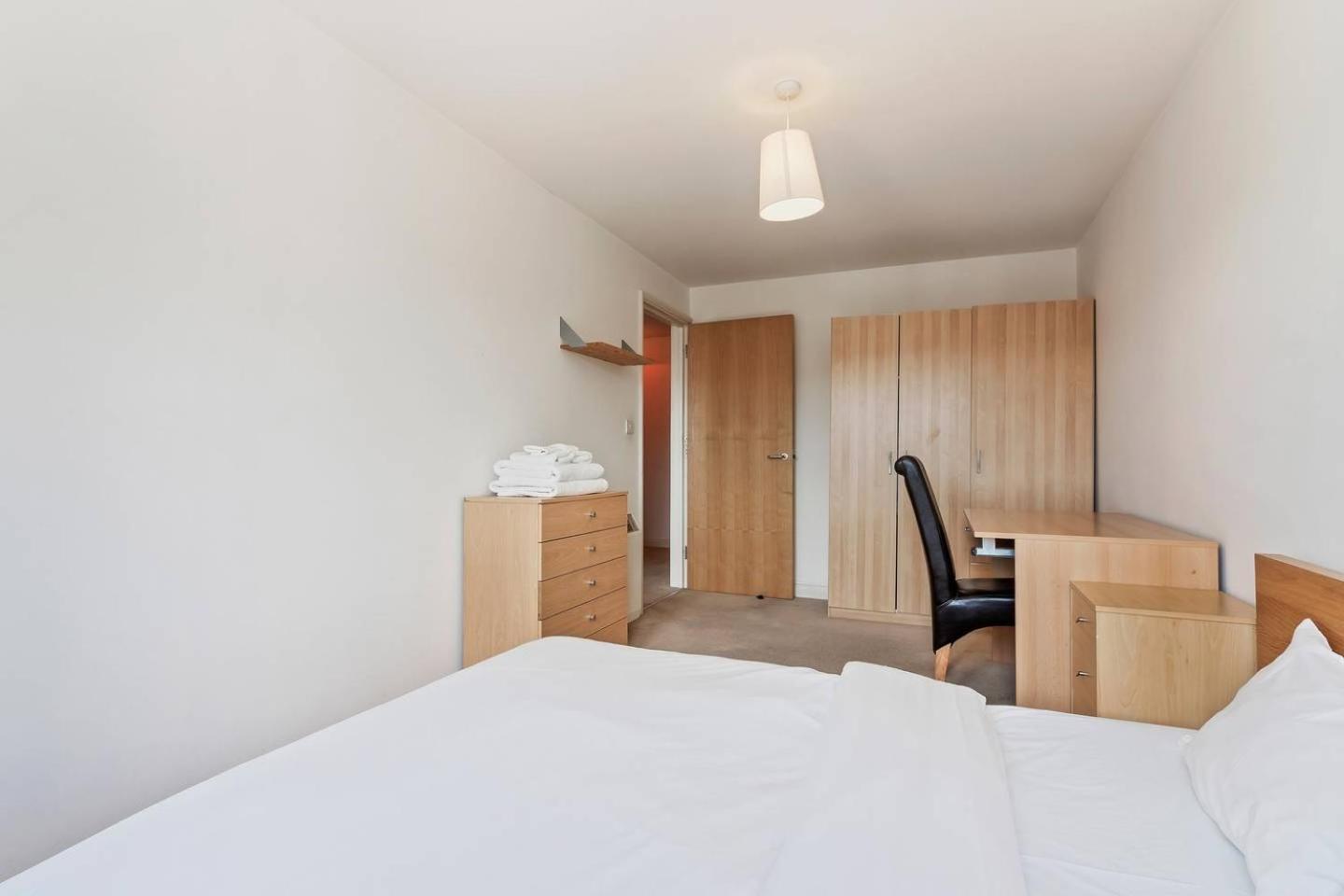 Modern 2 Bedroom Apartment In Homerton Londra Dış mekan fotoğraf